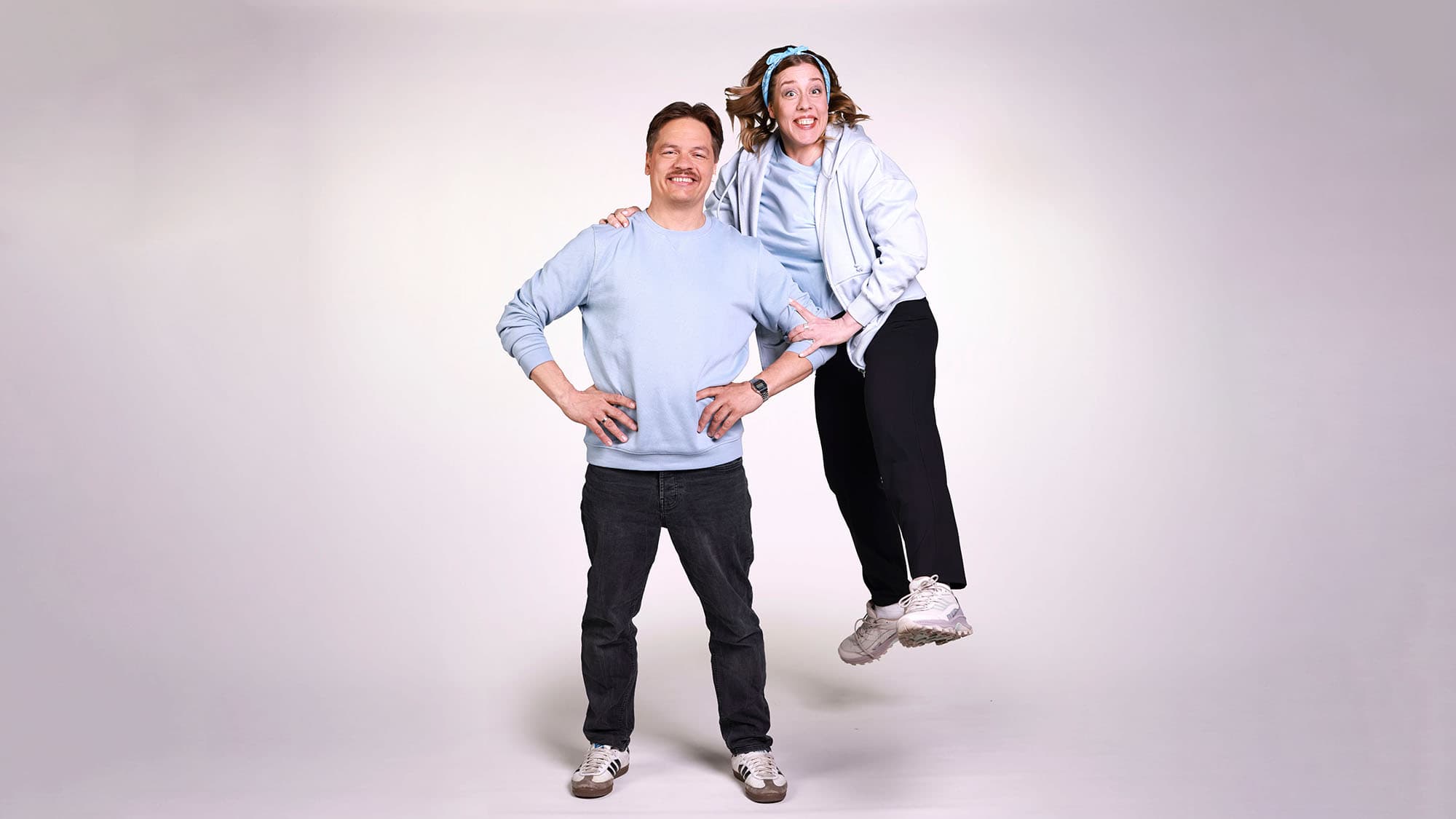 Tuomas Peltomäki, podcast-juontaja, 43, & Sini Peltomäki, 43, bioanalyytikko Kaksoset Tuomas Peltomäki, podcast-juontaja, 43, & Sini Peltomäki, 43, bioanalyytikko Kaksoset