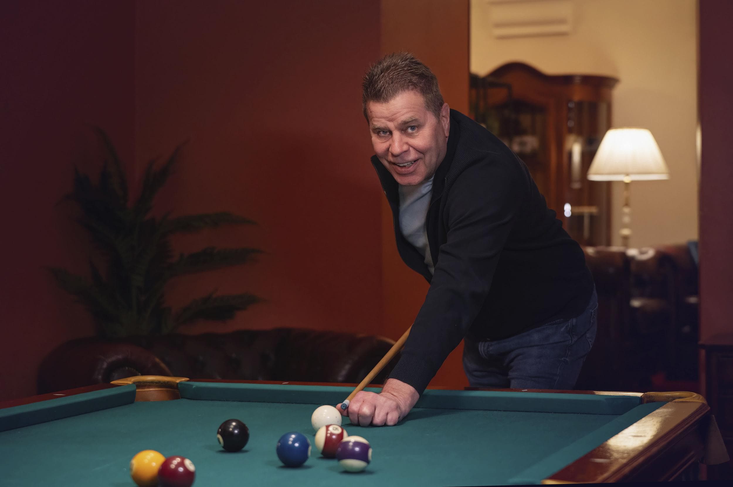 Mato Valtonen, 70, luovuuden asiamies Mato Valtonen, 70, luovuuden asiamies