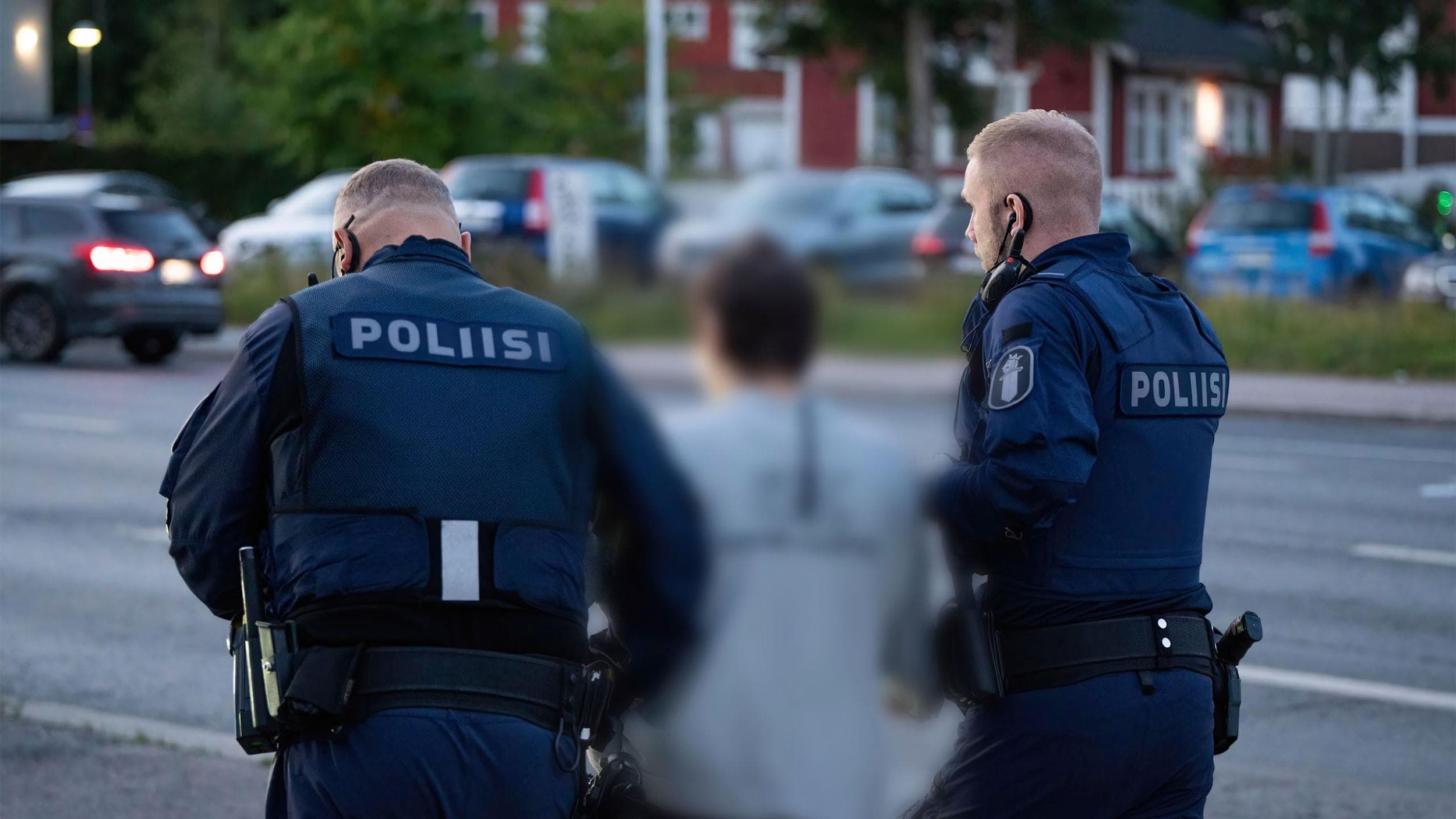 Poliisit 24/7 alkaa Ruudussa ja Nelosella 14. tammikuuta. Poliisit 24/7 alkaa Ruudussa ja Nelosella 14. tammikuuta.