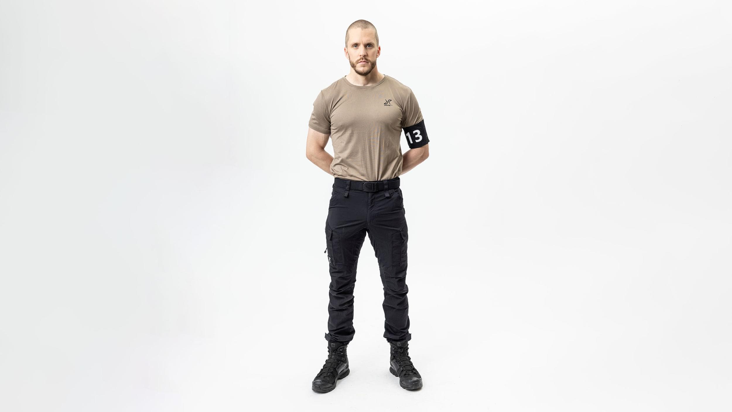 13 JOONAS VUORELA, 35, RADIO- JA PODCAST-JUONTAJA 13 JOONAS VUORELA, 35, RADIO- JA PODCAST-JUONTAJA