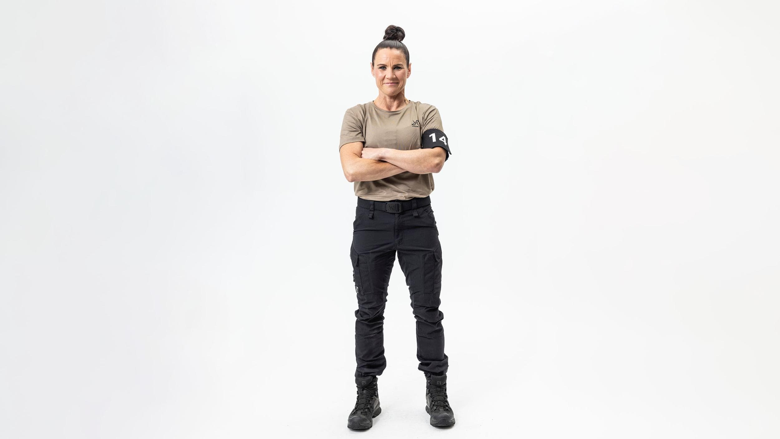 14 MIRA POTKONEN, 44, PSYYKKINEN VALMENTAJA, PERSONAL TRAINER 14 MIRA POTKONEN, 44, PSYYKKINEN VALMENTAJA, PERSONAL TRAINER