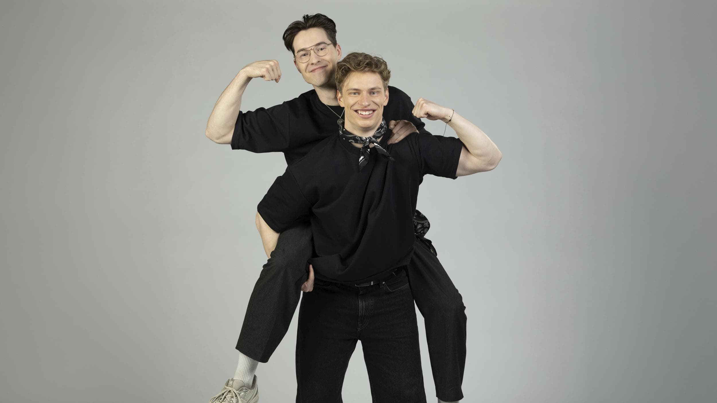 TEEMU LIILA, 26, PODCAST-JUONTAJA & KEVIN VAN DESSEL, 26, PODCAST-JUONTAJA Ystävykset TEEMU LIILA, 26, PODCAST-JUONTAJA & KEVIN VAN DESSEL, 26, PODCAST-JUONTAJA Ystävykset